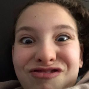 Meet your Posher, Carlie